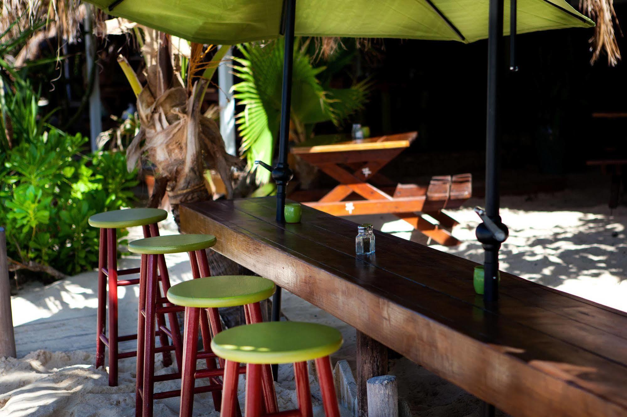 Karibuni Boutique Hotel (Adults Only) Cul de Sac Екстер'єр фото