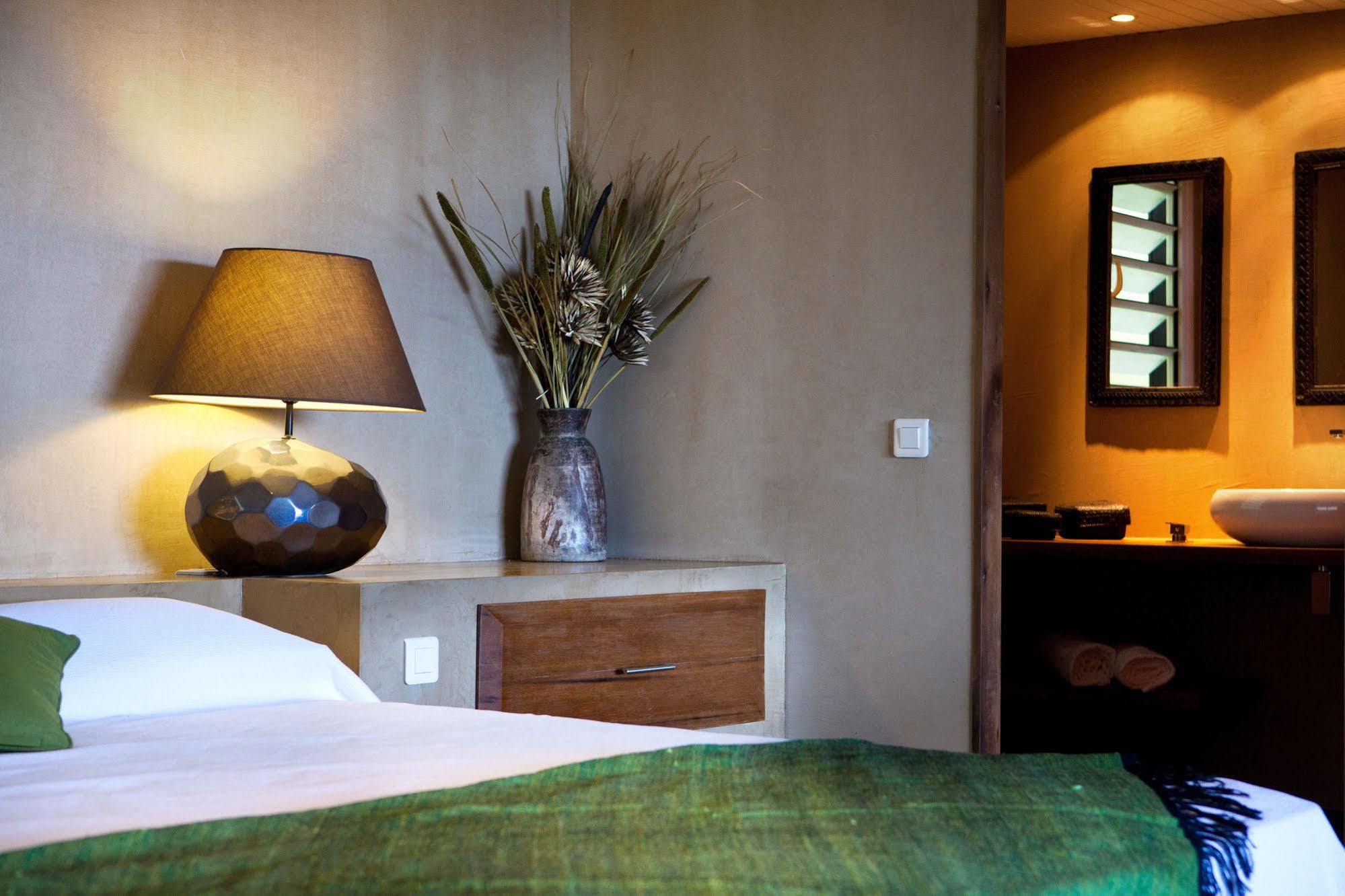 Karibuni Boutique Hotel (Adults Only) Cul de Sac Екстер'єр фото